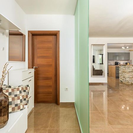 Villa Miromar App Пула Экстерьер фото